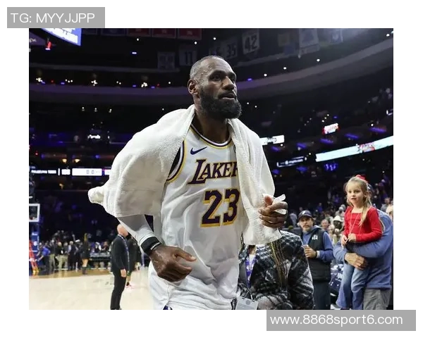 詹姆斯感慨人生如大富翁无法重启起点的无奈与坚持