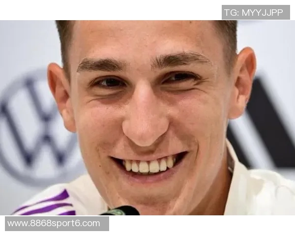 施洛特贝克对替补队友发声批评：仅踢三十分钟却未全力以赴令人失望